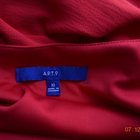 Apt. 9 Dress - Picture 5 of 5